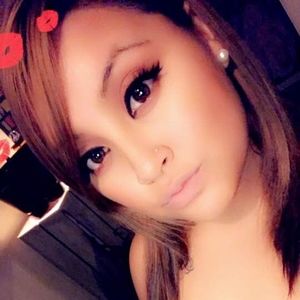 Meet your Posher, Alejandra